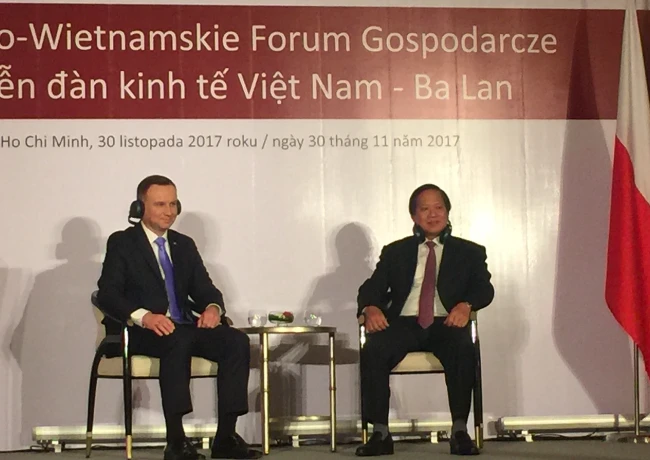 Vinci and president in Vietnam